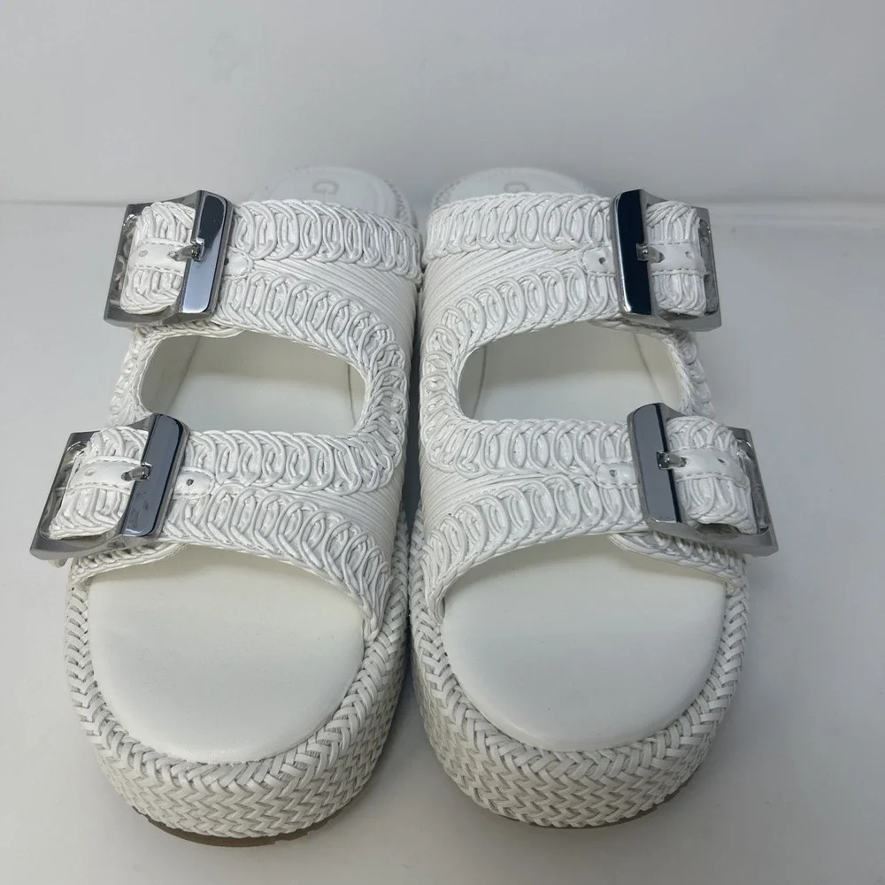 GUESS Binks‎ Woven Platform Sandals Ivory White Double Buckle Wedge Size 10M NIB